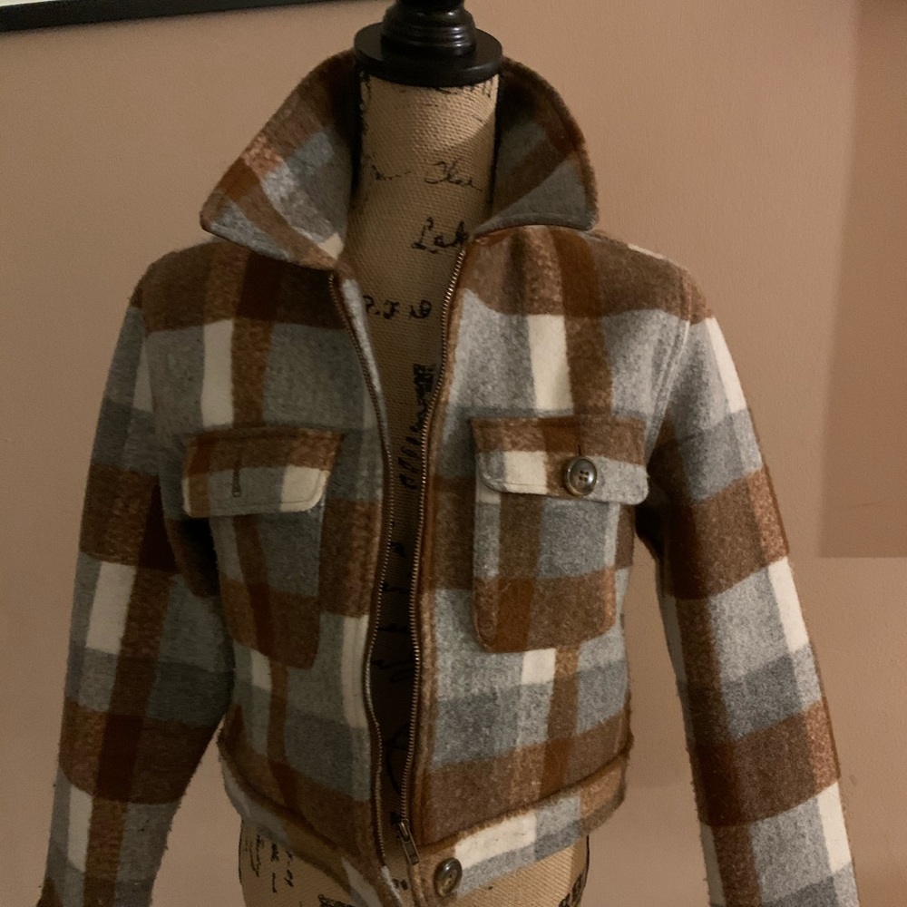 Checkered Jacket - Picture 3 of 4